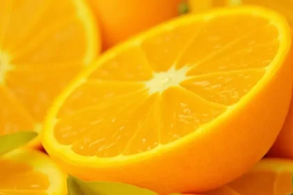 Pomarańcza kcal – Ile kalorii mają i jak wpływają na dietę?